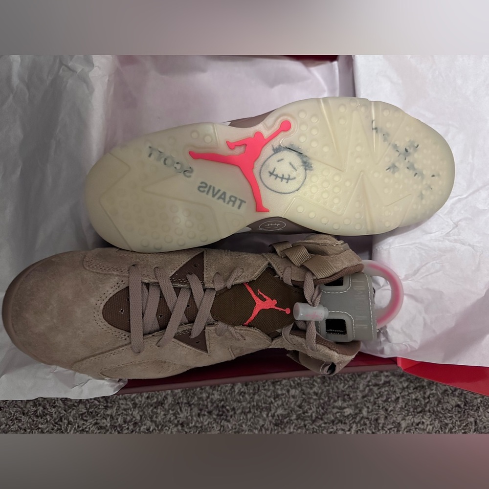 DS Travis Scott British Khaki